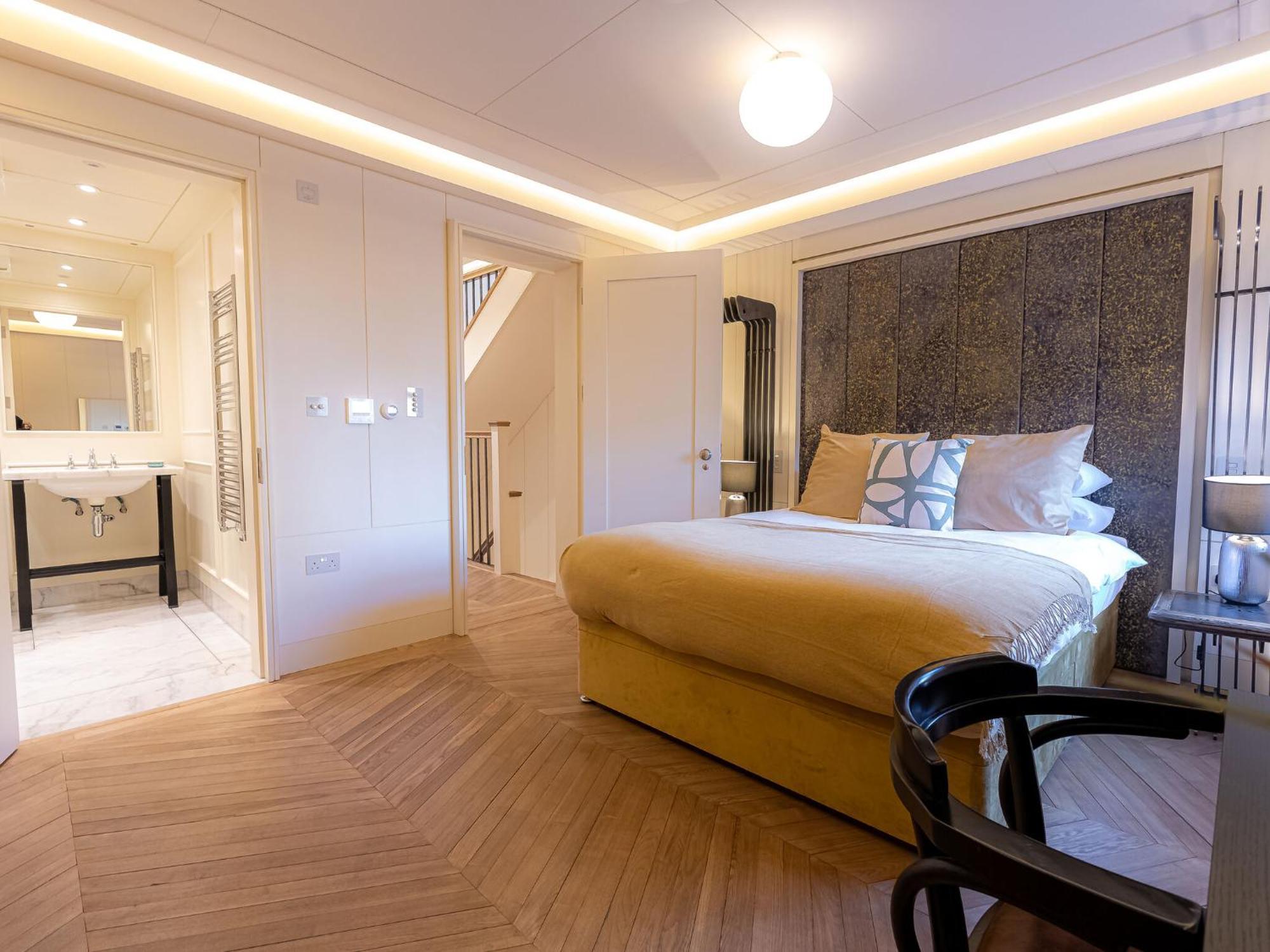 Modern Deluxe Five Bedroom House Near Chalk Farm Station By Belvilla London Kültér fotó