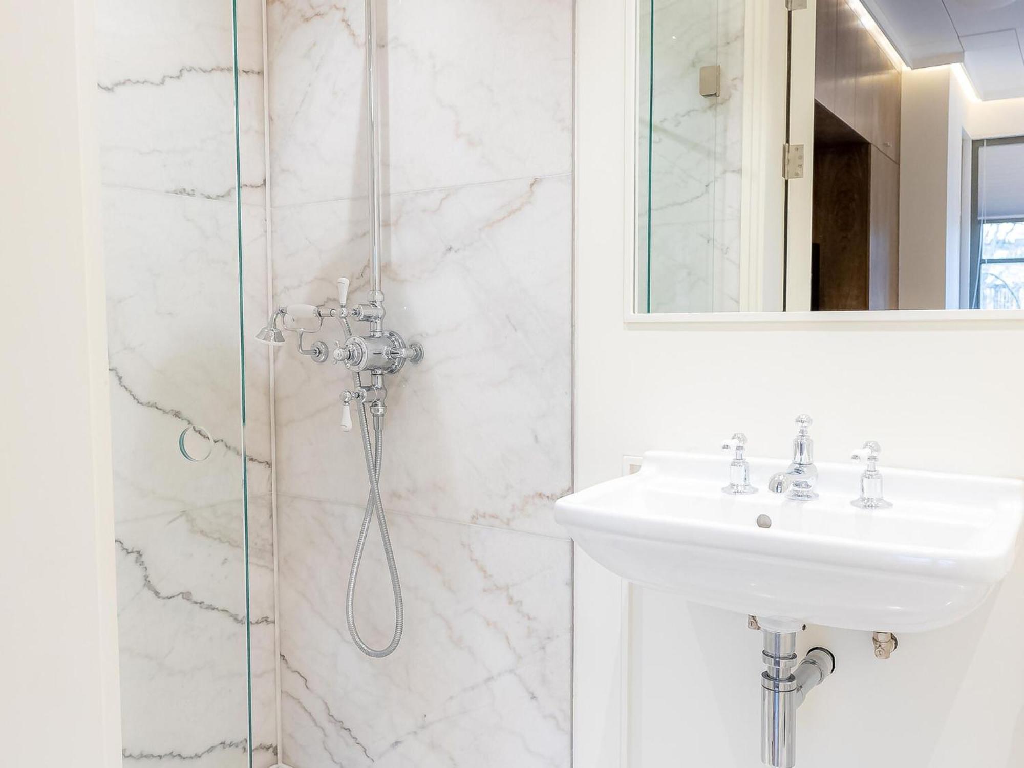 Modern Deluxe Five Bedroom House Near Chalk Farm Station By Belvilla London Kültér fotó