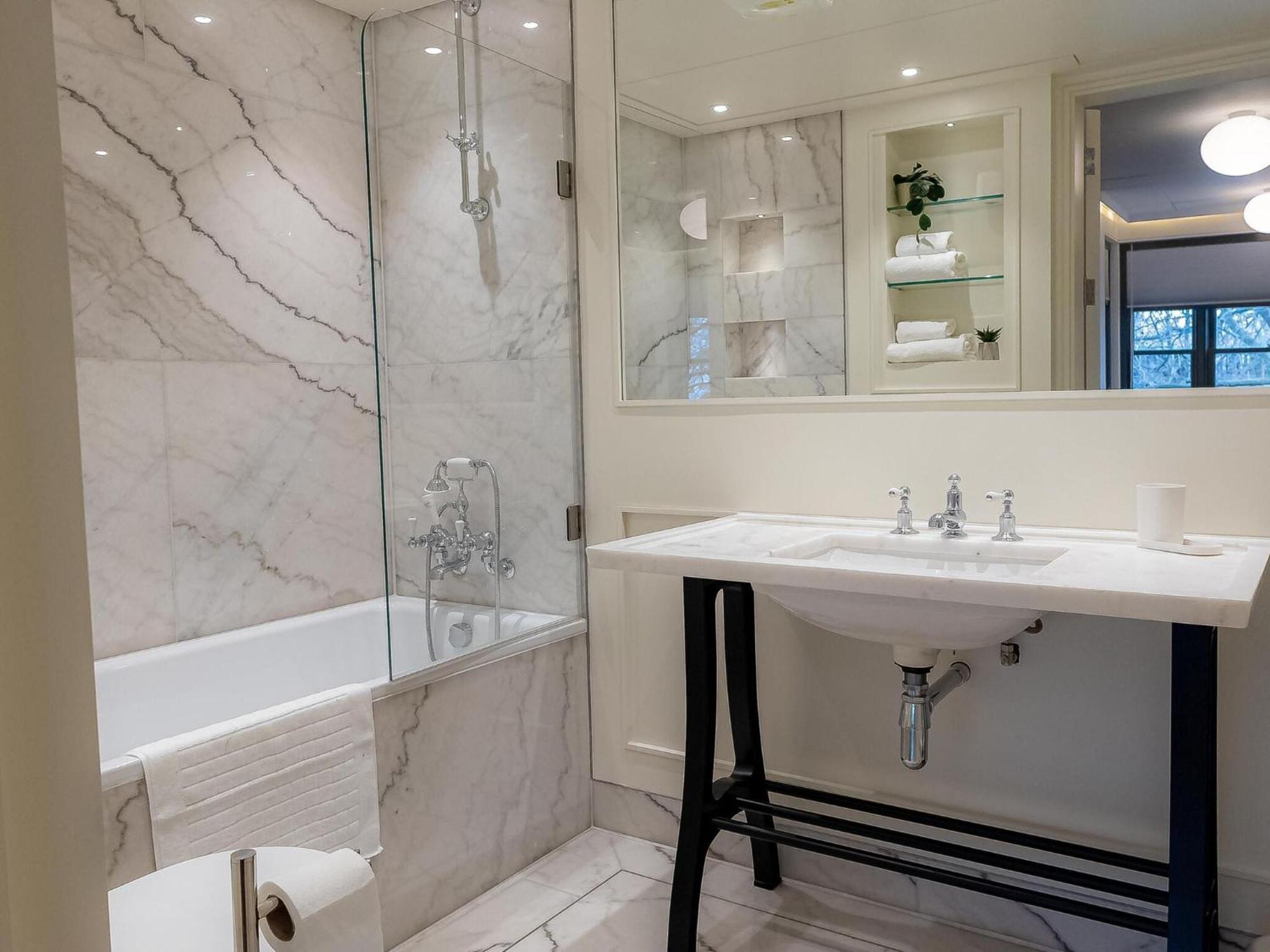 Modern Deluxe Five Bedroom House Near Chalk Farm Station By Belvilla London Kültér fotó
